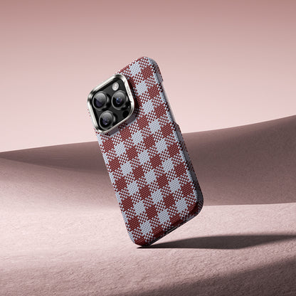 iPhone 15 Pro Max Kılıf M-safe Şarj Özellikli Ekose Tasarımlı Benks ArmorVichy Kevlar Kapak