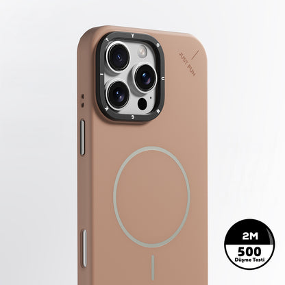 iPhone 15 Pro Max Kılıf M-safe Şarj Özellikli Youngkit Dynamag Serisi Kapak