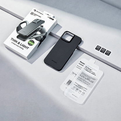 iPhone 15 Pro Max Kılıf M-safe Şarj Özellikli 600D Aramid Fiber Pitaka Ultra-Slim Classic Serisi Black-Grey Twill Kapak