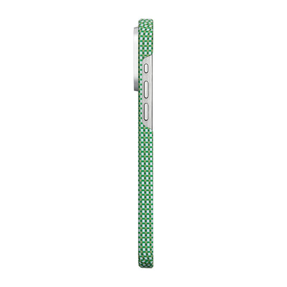 iPhone 15 Pro Max Kılıf M-safe Şarj Özellikli Aramid Fiber Pitaka Ultra-Slim Classic Serisi Forest Green Kapak