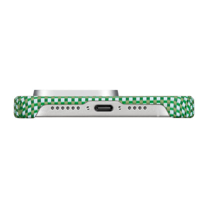 iPhone 15 Pro Max Kılıf M-safe Şarj Özellikli Awa Tasarımlı 1500D Aramid Fiber Pitaka Ultra-Slim Classic Serisi Forest Kapak
