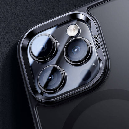 iPhone 15 Pro Max Kılıf M-safe Şarj Özellikli Benks Mist Protective Kapak