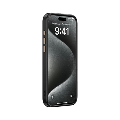 Apple iPhone 15 Pro Max Kılıf M-safe Şarj Özellikli Karbon Fiber Görünümlü Zore Antina Kapak