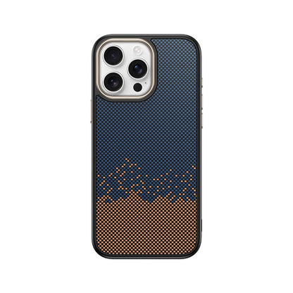 Apple iPhone 15 Pro Max Kılıf M-safe Şarj Özellikli Karbon Fiber Görünümlü Zore Antina Kapak