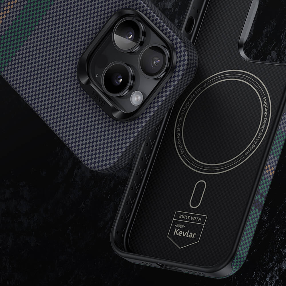 iPhone 15 Pro Max Kılıf M-safe Şarj Özellikli Karbon Fiber Tasarımlı Benks Aurora ArmorPro Kevlar Kapak