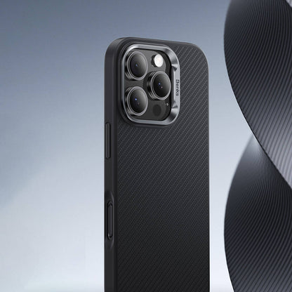 iPhone 16 Plus Kılıf Karbon Fiber M-safe Şarj Özellikli Benks Hybrid ArmorPro 600D Kevlar Kapak