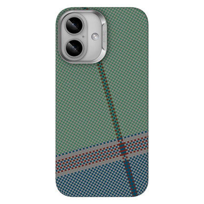 iPhone 16 Plus Kılıf M-safe Şarj Özellikli Karbon Fiber Tasarımlı Benks Passion Green ArmorAir Kevlar Kapak