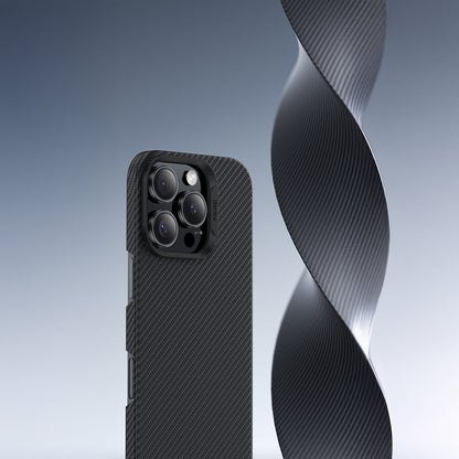 iPhone 16 Pro Kılıf Benks M-safe Şarj Özellikli Metal Kamera Çerçeveli Magnetik ArmorAir 600D Kevlar Fiber Kapak