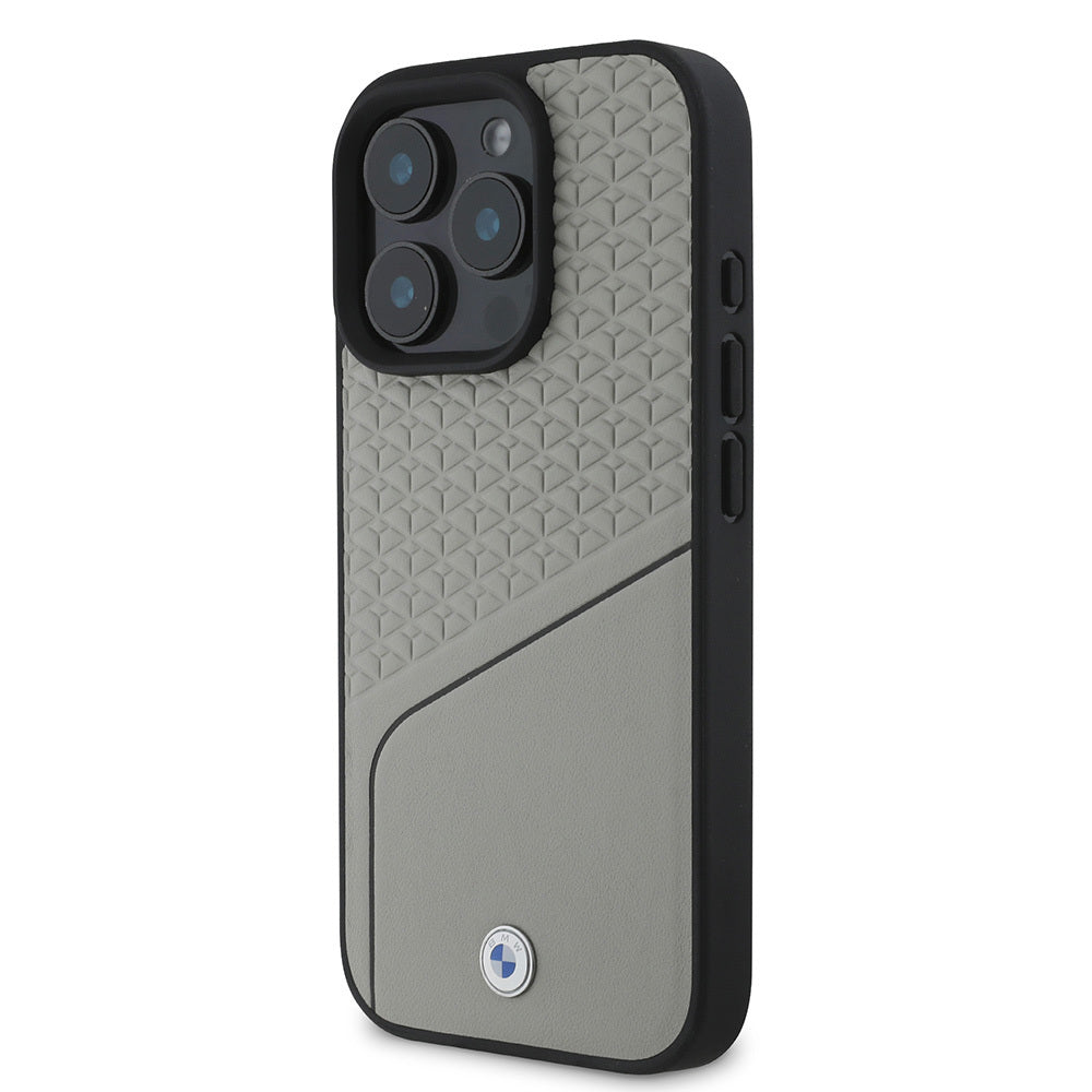 iPhone 16 Pro Kılıf BMW Orjinal Lisanslı M-safe Şarj Özellikli Metal Logolu Dokulu ve Çizgili Deri Kapak