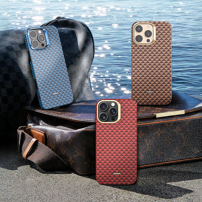 iPhone 16 Pro Kılıf M-safe Şarj Özellikli Raptic Aramid Skin Origin Serisi Kapak