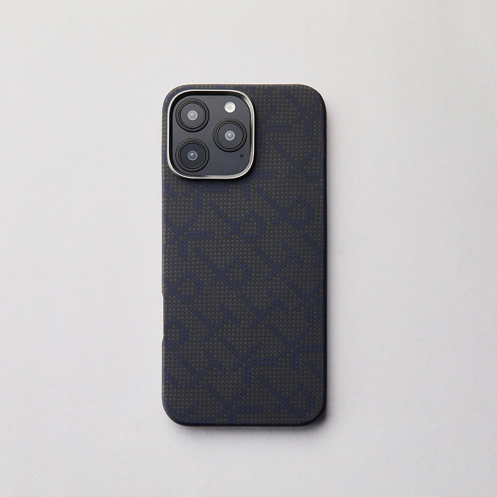 iPhone 16 Pro Kılıf M-safe Şarj Özellikli Aramid Fiber Pitaka Tactile Woven Monogram Serisi Kapak