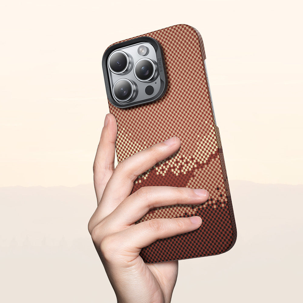 iPhone 16 Pro Kılıf M-safe Şarj Özellikli Benks GoldenTide ArmorAir 600D Kevlar Kapak