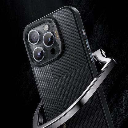 iPhone 16 Pro Kılıf M-safe Şarj Özellikli Karbon Fiber Benks Montage Hybrid ArmorPro Kevlar Kapak