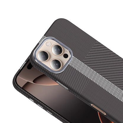 Apple iPhone 16 Pro Kılıf M-safe Şarj Özellikli Karbon Fiber Görünümlü Zore Gros Kapak