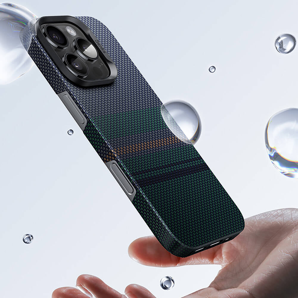 iPhone 16 Pro Kılıf M-safe Şarj Özellikli Karbon Fiber Tasarımlı Benks Aurora ArmorAir Kevlar Kapak