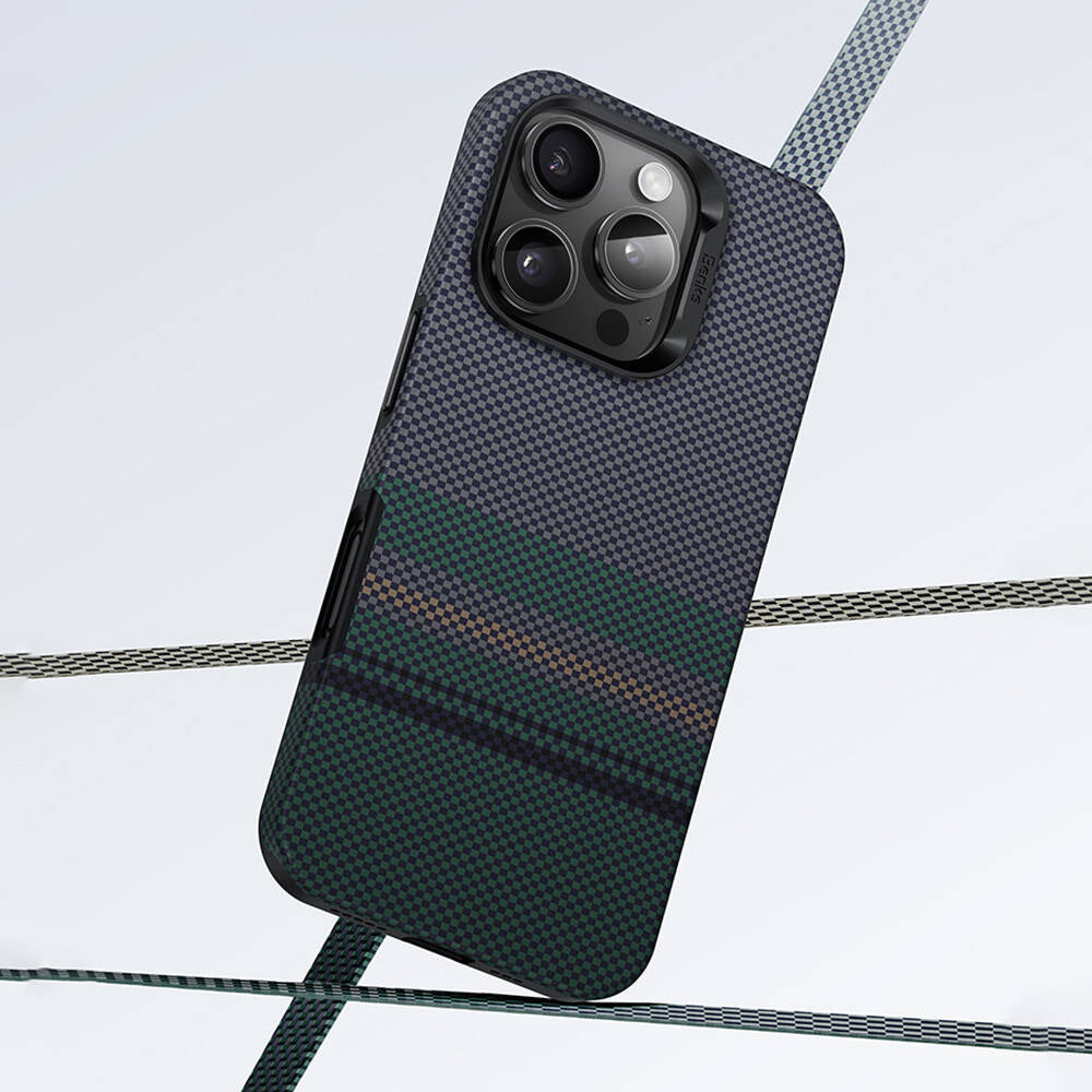 iPhone 16 Pro Kılıf M-safe Şarj Özellikli Karbon Fiber Tasarımlı Benks Aurora ArmorPro Kevlar Kapak