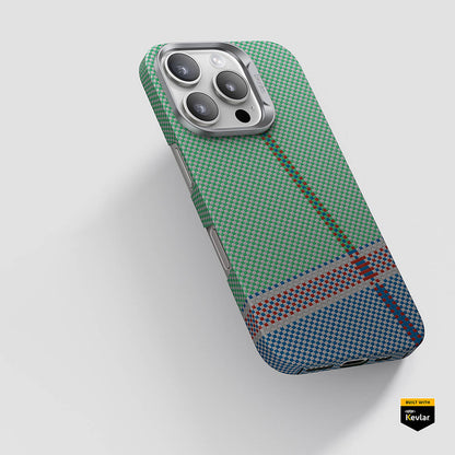 iPhone 16 Pro Kılıf M-safe Şarj Özellikli Karbon Fiber Tasarımlı Benks Passion Green ArmorAir Kevlar Kapak