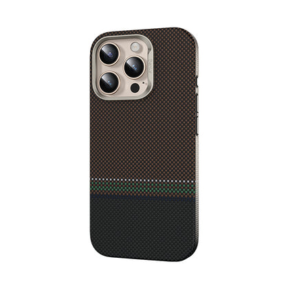 iPhone 16 Pro Kılıf M-safe Şarj Özellikli Karbon Fiber Tasarımlı Benks Prestige ArmorPro Kevlar Kapak