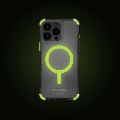 iPhone 16 Pro Kılıf M-safe Şarj Özellikli Şeffaf Airbag Tasarımlı Skinarma Saido Nightglow Kapak