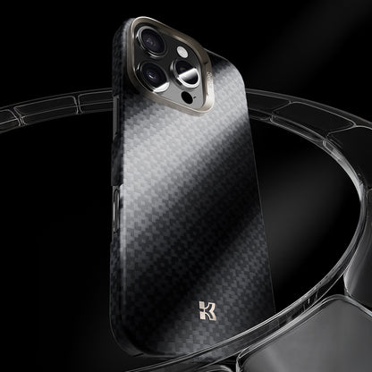 iPhone 16 Pro Max Kılıf M-Safe Şarj Özellikli Benks ArmorAir ArmorGrid Serisi Kevlar Kapak