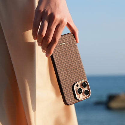 iPhone 16 Pro Max Kılıf M-safe Şarj Özellikli Raptic Aramid Skin Origin Serisi Kapak