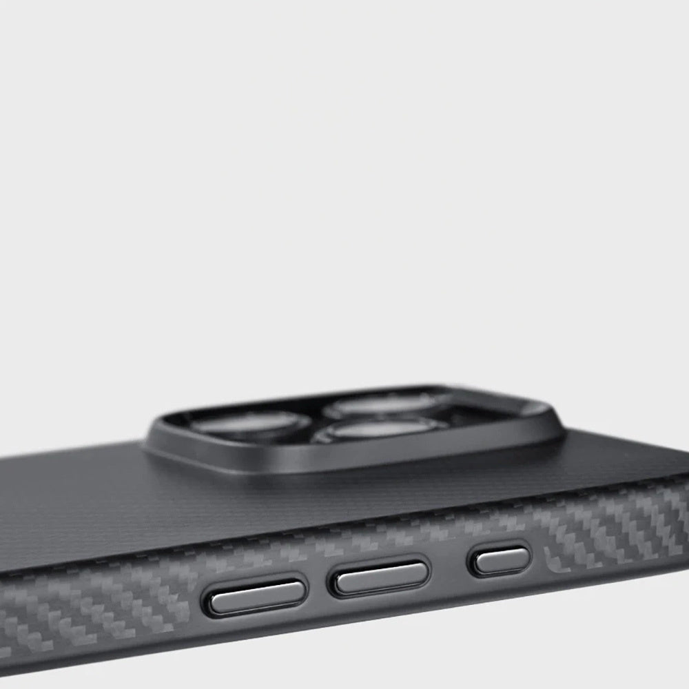 iPhone 16 Pro Max Kılıf M-safe Şarj Özellikli Aramid Fiber Pitaka Military-Grade Classic Serisi Black-Grey Twill Kapak