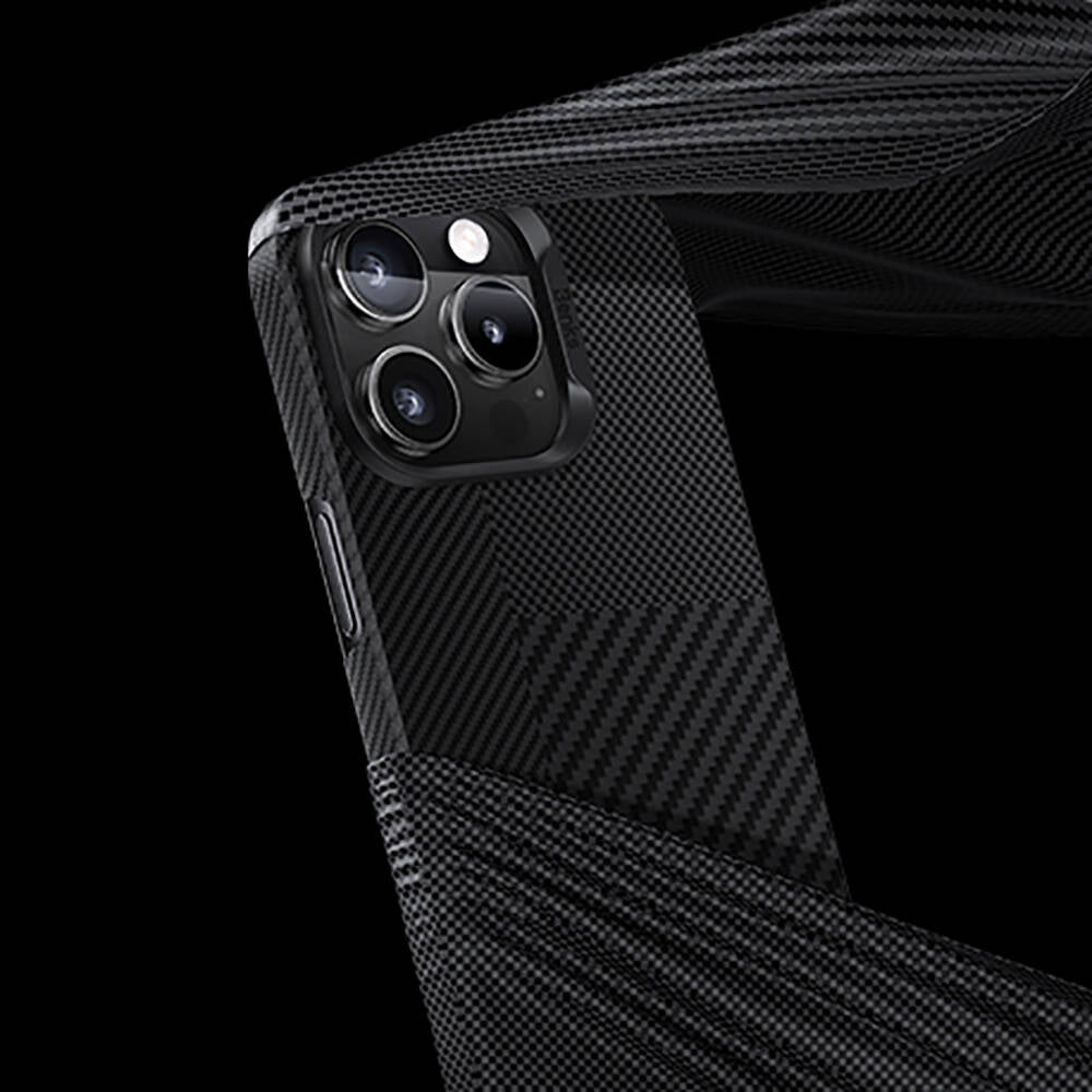 iPhone 16 Pro Max Kılıf M-safe Şarj Özellikli Karbon Fiber Benks Montage ArmorAir Kevlar Kapak