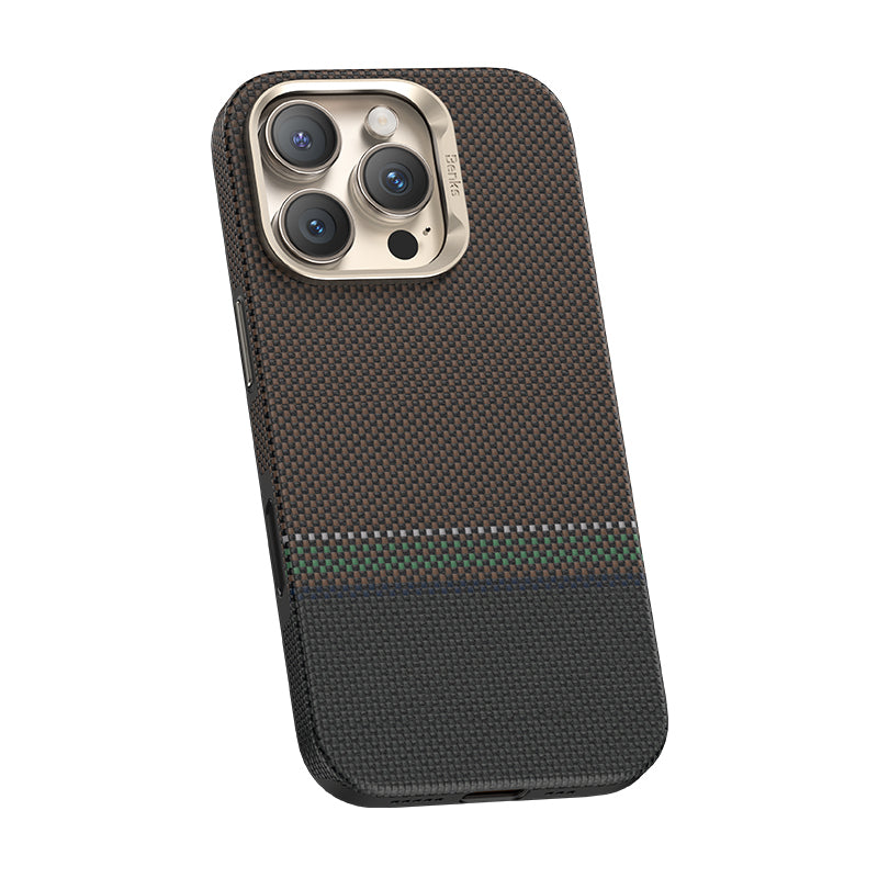 iPhone 16 Pro Max Kılıf M-safe Şarj Özellikli Karbon Fiber Tasarımlı Benks Prestige ArmorPro Kevlar Kapak