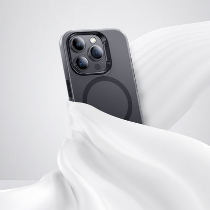 iPhone 16 Pro Max Kılıf M-safe Şarj Özellikli Yeni Seri Benks Lucid Armor Kapak