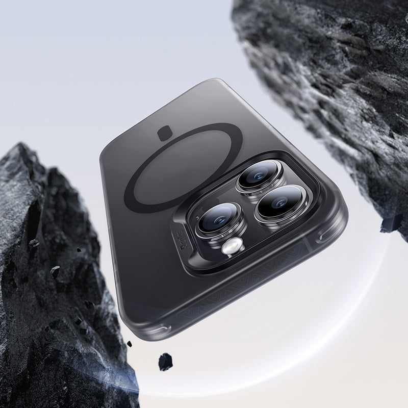 iPhone 16 Pro Max Kılıf M-safe Şarj Özellikli Yeni Seri Benks Lucid Armor Kapak