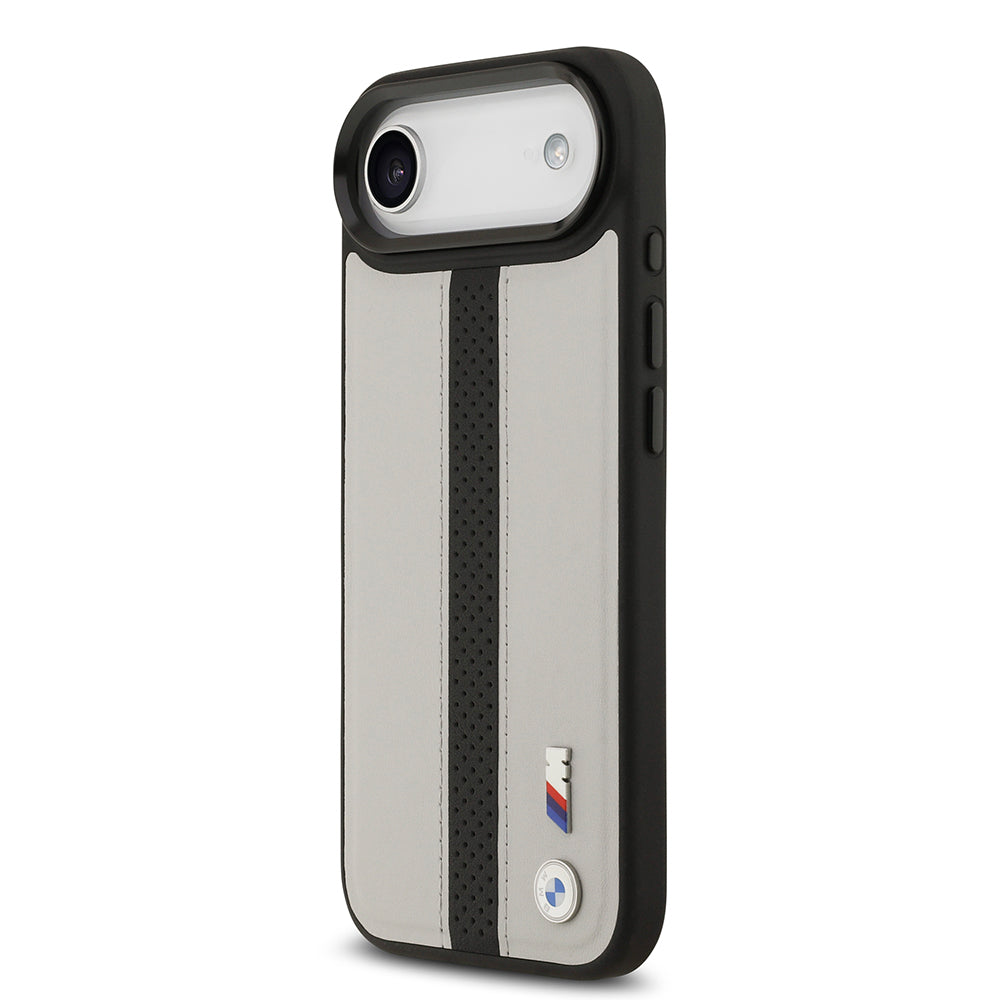 iPhone 17 Air Kılıf BMW Orjinal Lisanslı M-safe Şarj Özellikli Deri Arka Yüzey Metal Logolu Delikli Şerit Tasarımlı Kapak