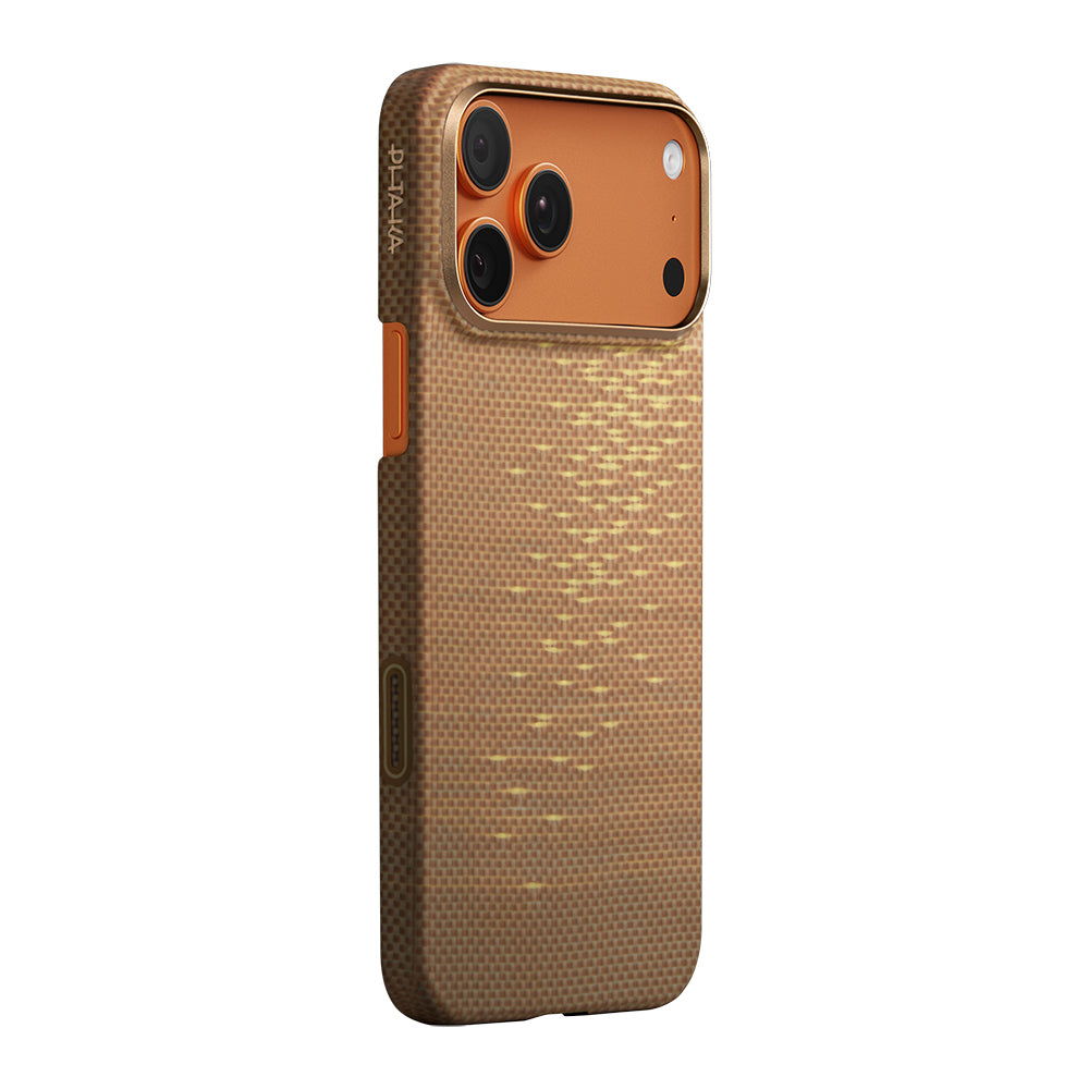 iPhone 17 Pro Kılıf M-safe Şarj Özellikli Aramid Fiber Pitaka Glints of Gold Ultra Slim Serisi Kapak