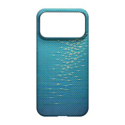 iPhone 17 Pro Kılıf M-safe Şarj Özellikli Aramid Fiber Pitaka Glints of Gold Ultra Slim Serisi Kapak