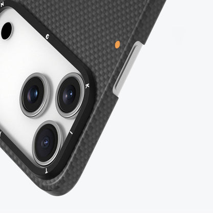 iPhone 17 Pro Kılıf M-safe Şarj Özellikli Aramid Fiber Youngkit 1500D Kevlar Extreme Wing Titanyum-Gold Serisi Kapak