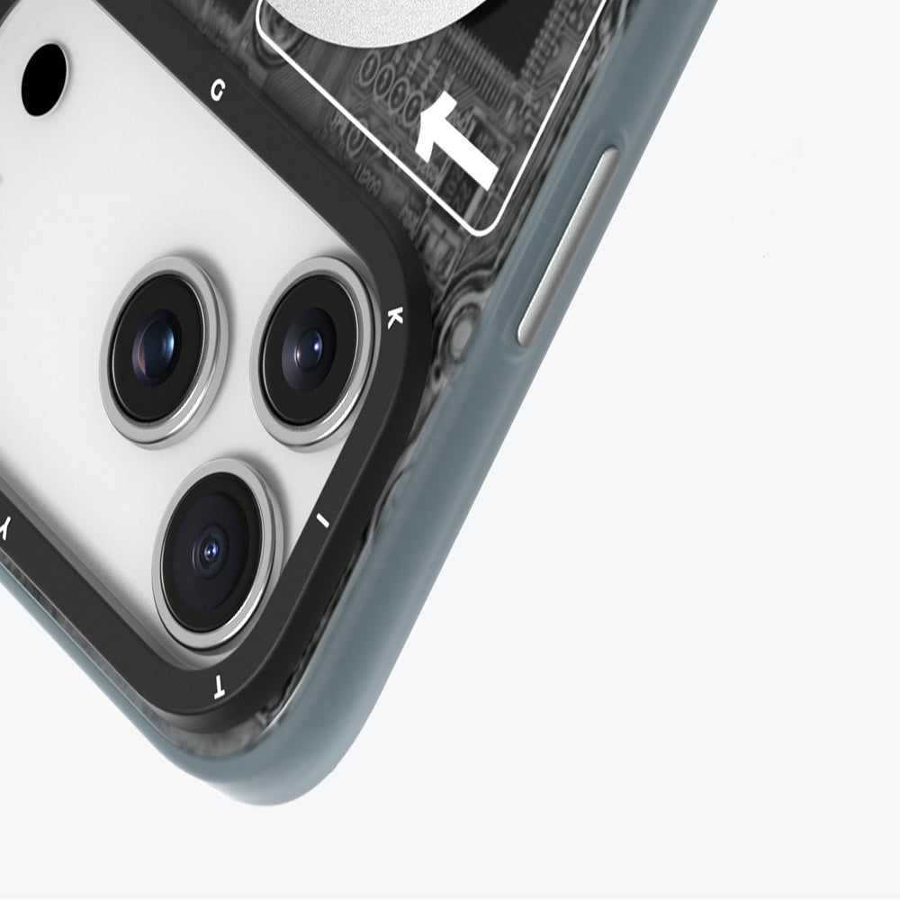 iPhone 17 Pro Kılıf M-safe Şarj Özellikli Kamera Denetim Butonlu Youngkit Technology Serisi Kapak