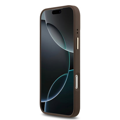 iPhone 17 Pro Max Kılıf Guess Orjinal Lisanslı M-safe Şarj Özellikli 4G Desenli PU Metal Plaka Klasik Logolu Kapak