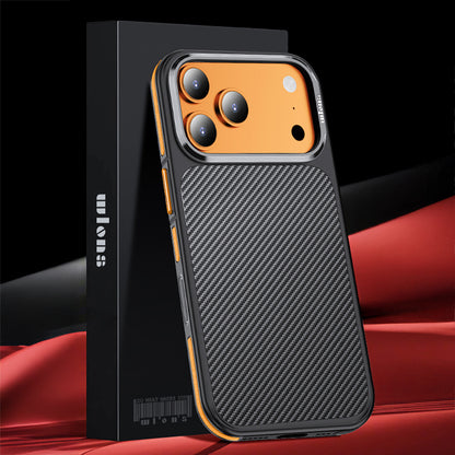 iPhone 17 Pro Max Kılıf Karbon Fiber Görünümlü Wlons Marin Kapak