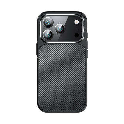 iPhone 17 Pro Max Kılıf Karbon Fiber Görünümlü Wlons Marin Kapak