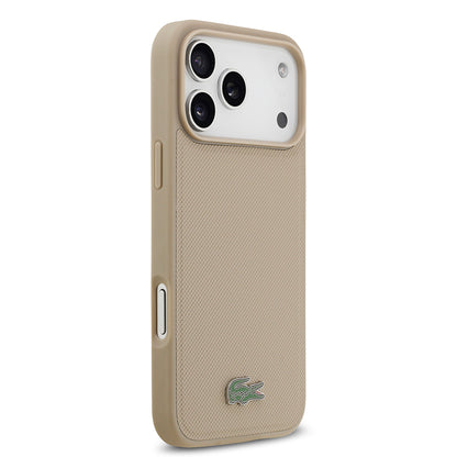 iPhone 17 Pro Max Kılıf Lacoste Orjinal Lisanslı M-safe Şarj Özellikli PU Pike Desenli Metal Logolu Kartlıklı Kapak