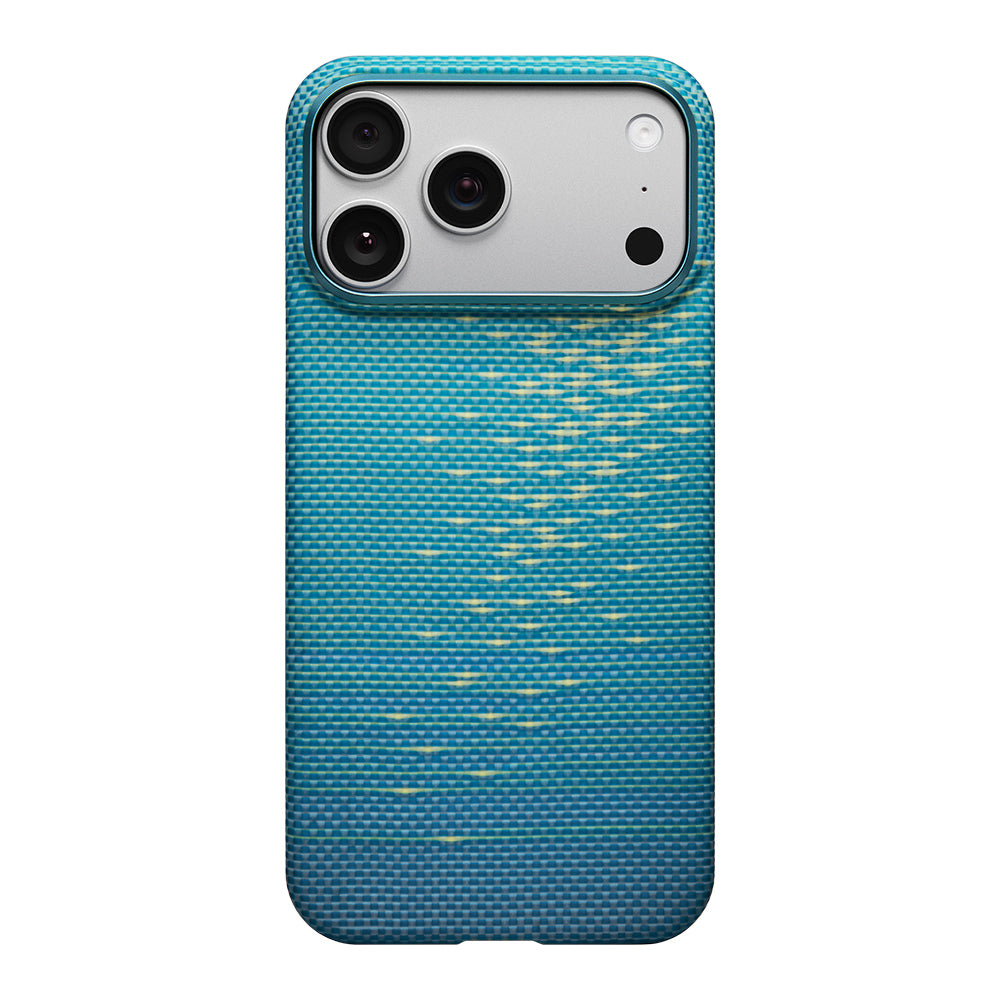 iPhone 17 Pro Max Kılıf M-safe Şarj Özellikli Aramid Fiber Pitaka Glints of Gold Ultra Slim Serisi Kapak