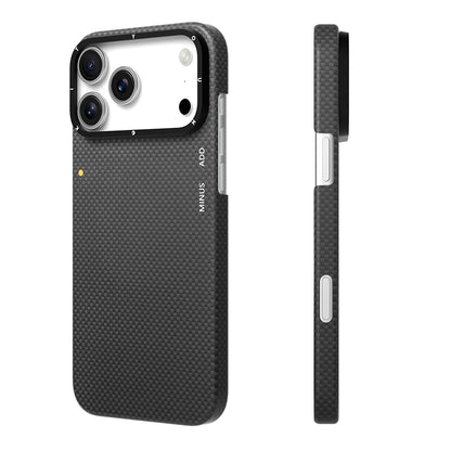 iPhone 17 Pro Max Kılıf M-safe Şarj Özellikli Aramid Fiber Youngkit 1500D Kevlar Extreme Wing Titanyum-Gold Serisi Kapak