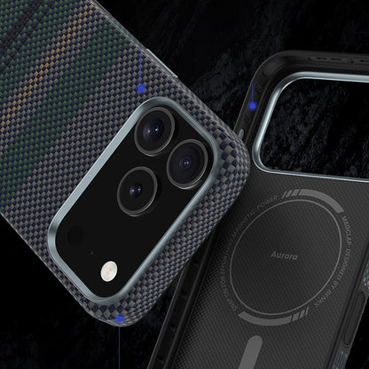 iPhone 17 Pro Max Kılıf M-safe Şarj Özellikli Karbon Fiber Tasarımlı Benks Aurora ArmorPro Kevlar Kapak