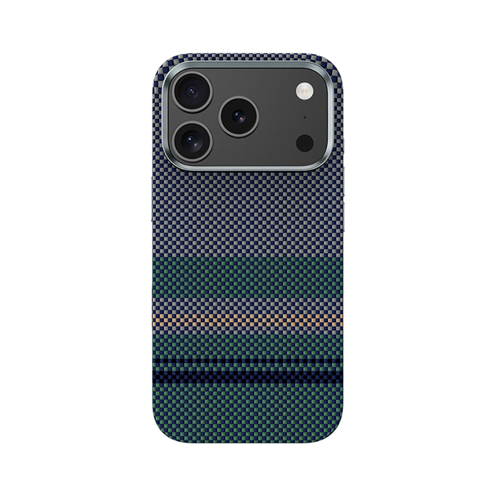 iPhone 17 Pro Max Kılıf M-safe Şarj Özellikli Karbon Fiber Tasarımlı Benks Aurora ArmorPro Kevlar Kapak