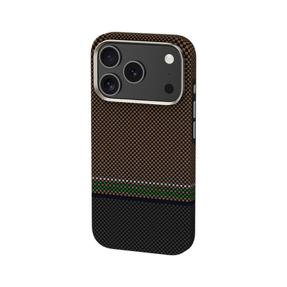 iPhone 17 Pro Max Kılıf M-safe Şarj Özellikli Karbon Fiber Tasarımlı Benks Prestige ArmorPro Kevlar Kapak