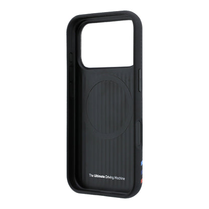 Apple iPhone 18 Pro Max Kılıf BMW Orjinal Lisanslı M-safe Şarj Özellikli Üç Şeritli Metal M Logolu Karbon Fiber Kevlar Kapak