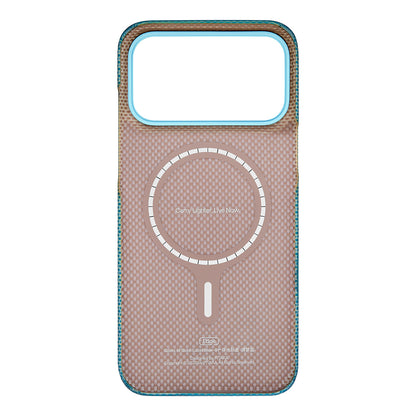 Apple iPhone 18 Pro Max Kılıf M-safe Şarj Özellikli Aramid Karbon Fiber Pitaka Glints of Gold Ultra Slim Serisi Kapak