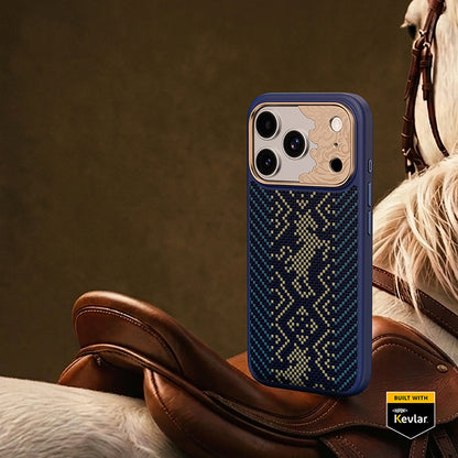 Apple iPhone 18 Pro Max Kılıf M-safe Şarj Özellikli Yükseltilmiş Kamera Çerçeveli Karbon Fiber Tasarımlı Benks Knight ArmorPro Kevlar Kapak