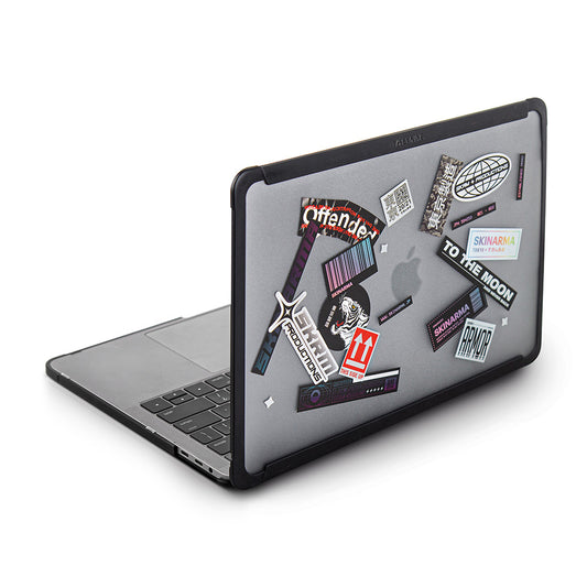 Macbook Pro 14.2 2023 A2779 SkinArma Henko Klipsli Kurulum Özellikli Kapak