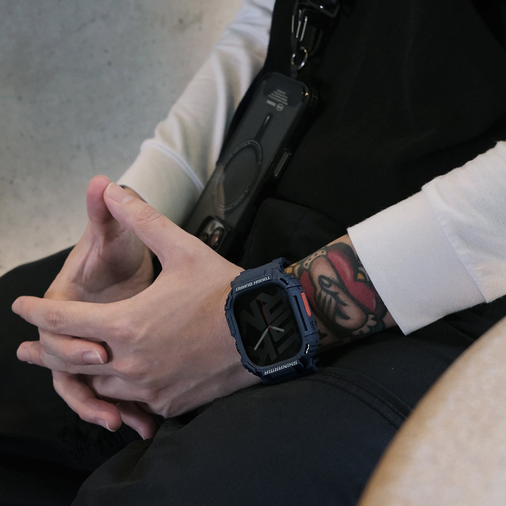 Watch 44 mm Skinarma Mecha 2in1 TPU Kasa Koruyucu + Silikon Kordon
