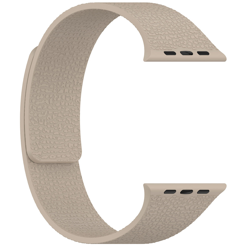 Apple Watch 44mm Zore KRD-136 Kabartma Desenli Silikon Kordon